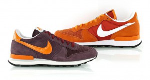 Burgundy Nike Internationalist