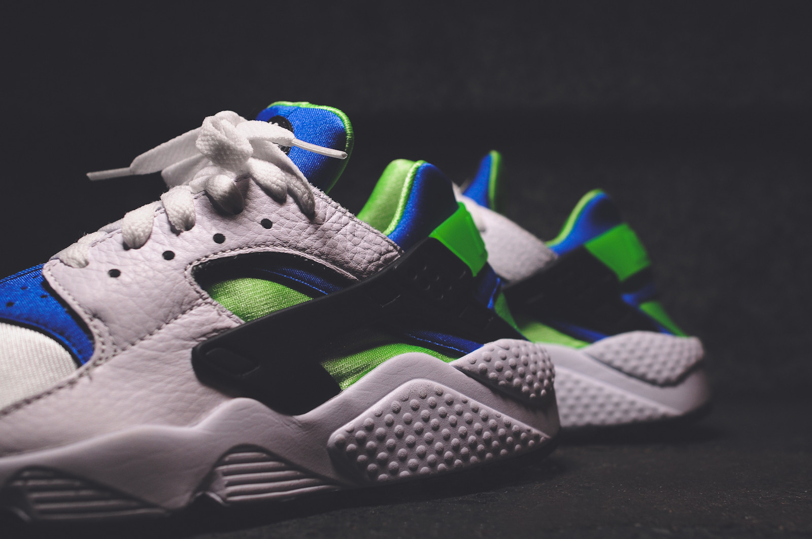 nike-air-huarache-scream-green-03-coolsneakers