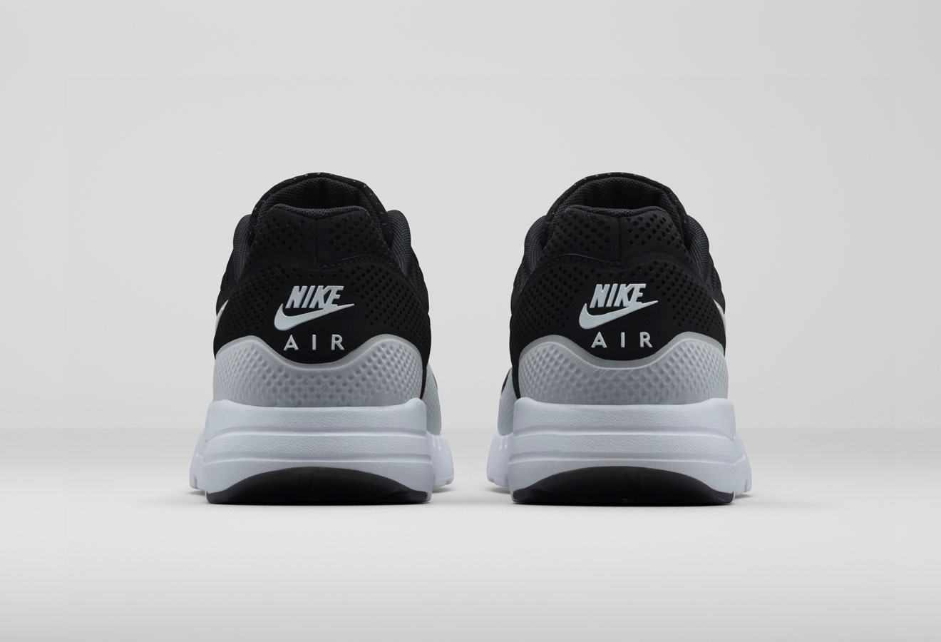 MENS Nike Air Max 1 Ultra Moire 'Black'