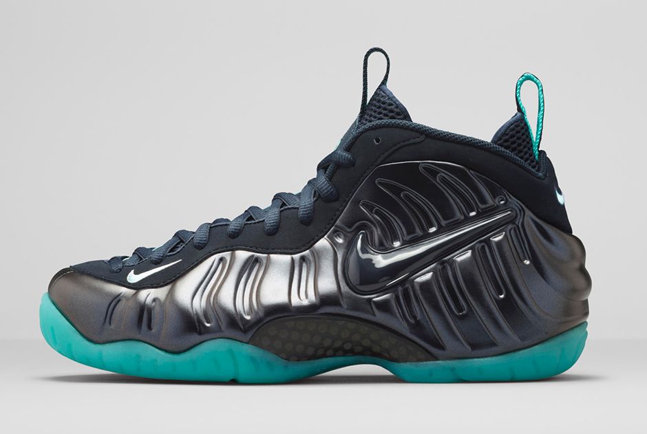 Nike Air Foamposite 'Dark Obsidian'