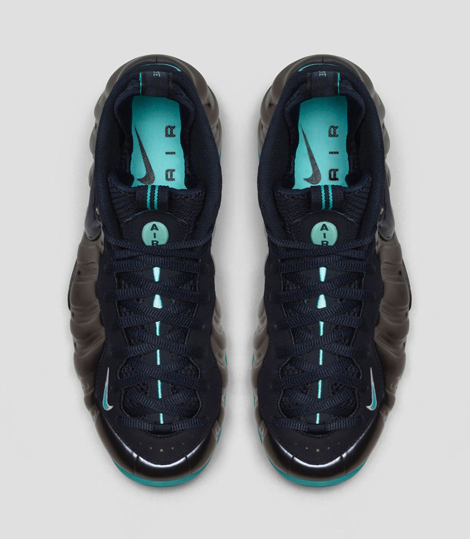 Nike Air Foamposite 'Dark Obsidian'