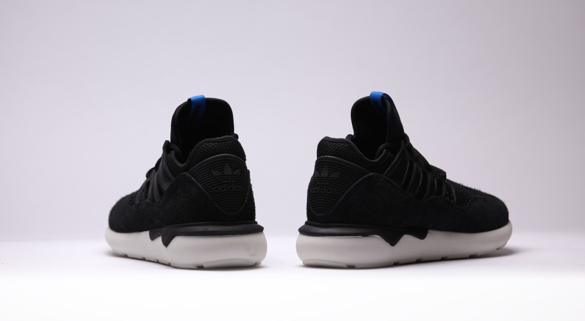 adidas-tubular-moc-runner-black-02-coolsneakers