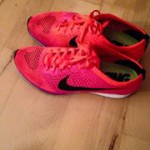 Denne flyknit Racer i rigtig pæn stand er sat til salg for blot 800, 600kr under butikspris.