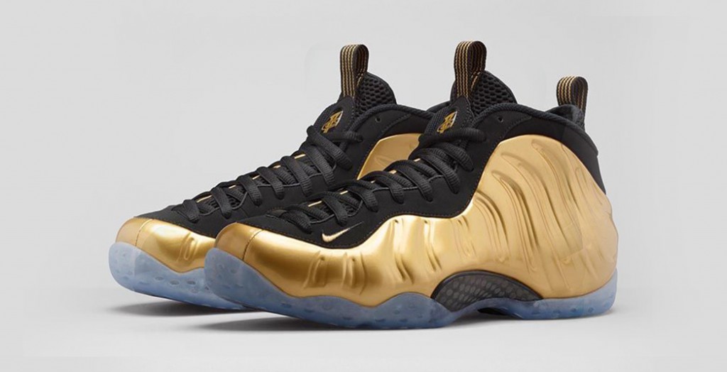 Nike Air Foamposite One Metallic Gold