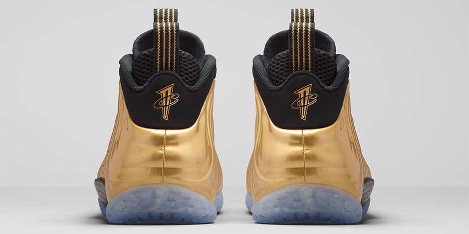 Nike Air Foamposite One 'Metallic Gold'