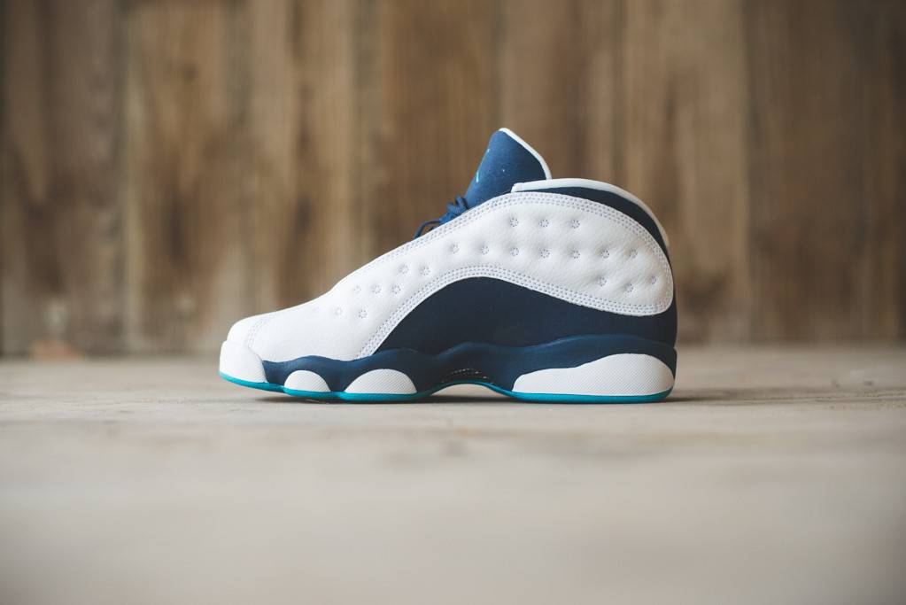 Nike Air Jordan 13 Low Hornets