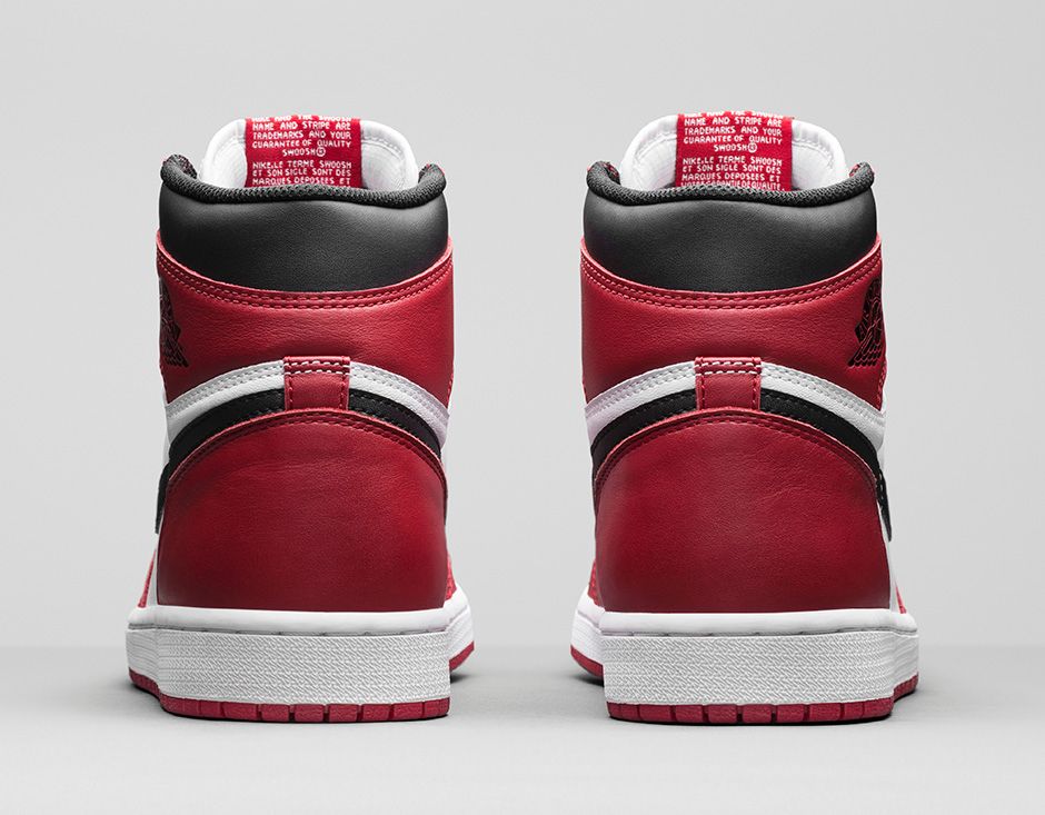 Nike Air Jordan 1 Retro High 'Varsity Red'