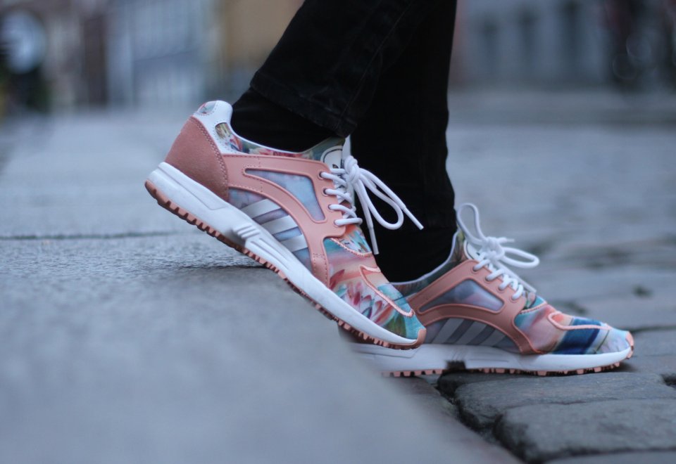 Adidas Racer Lite med print