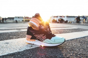 Naked x Asics Gel Lyte V Hafnia