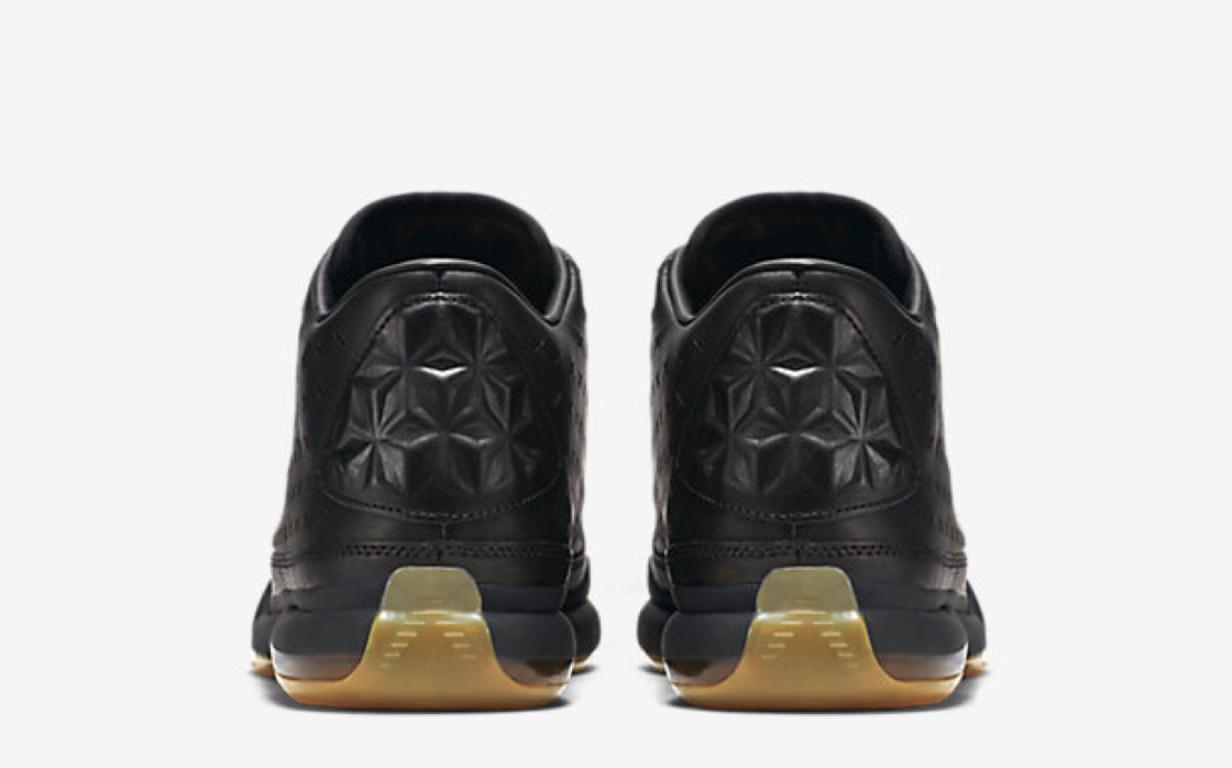 nike-kobe-x-mid-ext-black-metallic-gold-05-coolsneakers