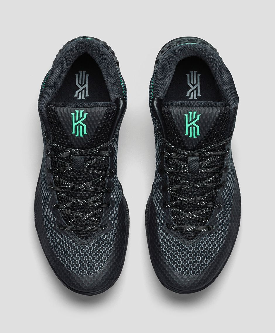 Nike Kyrie 1 Driveway