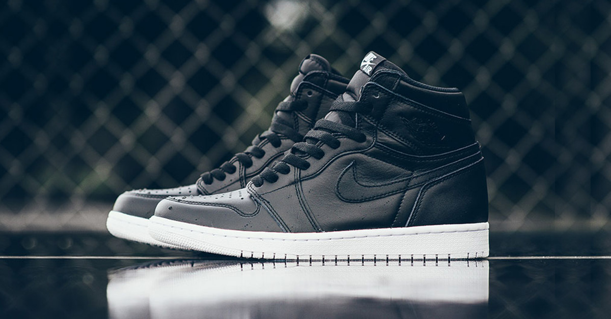 Nike Air Jordan 1 Retro High Cyber Monday