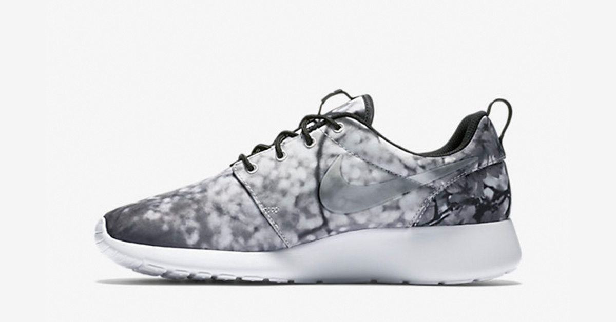 Nike Roshe One Cherry Blossom