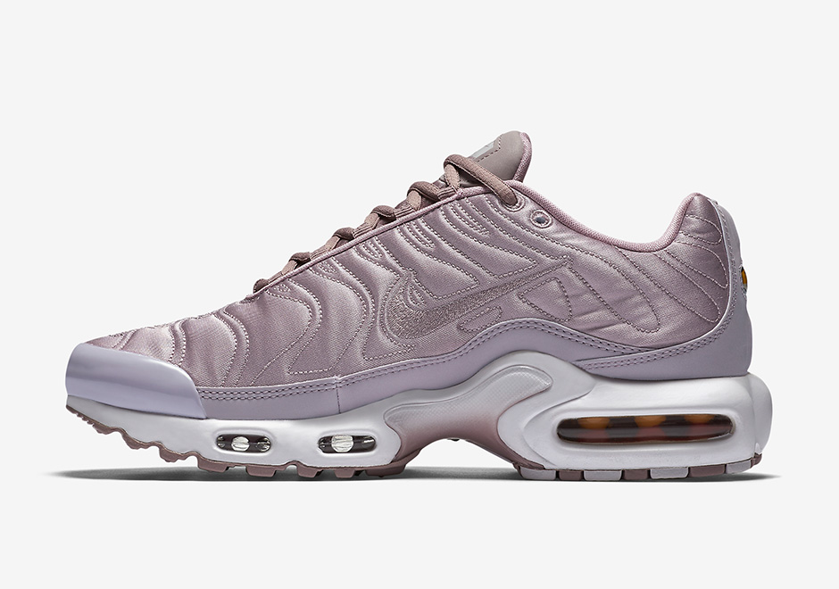 Nike Air Max Plus Satin Pack Plum Fog