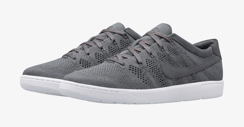 Roger Federer x NikeCourt Tennis Classic Ultra Flyknit Dark Grey