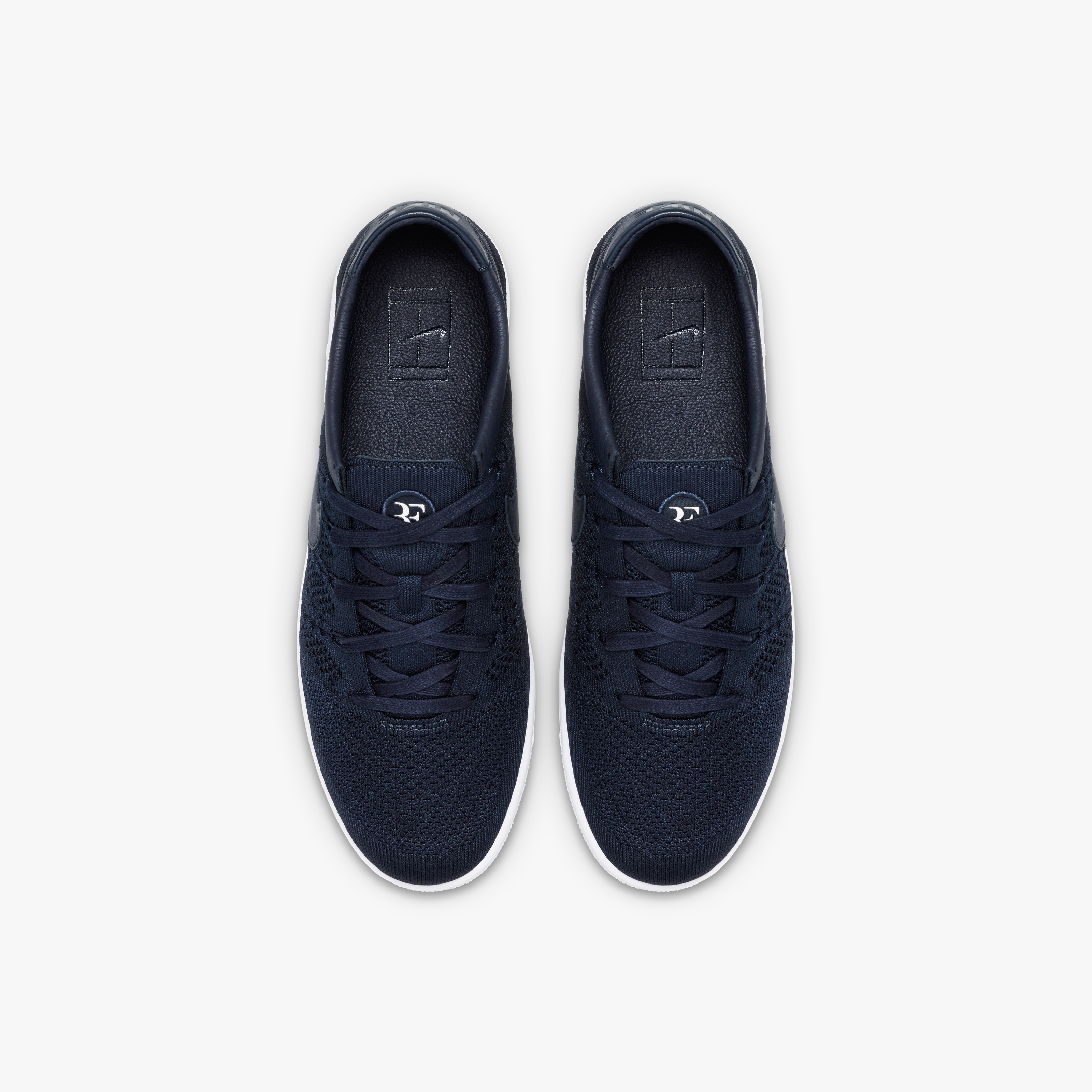 Roger Federer x NikeCourt Tennis Classic Ultra Flyknit Dark Obsidian