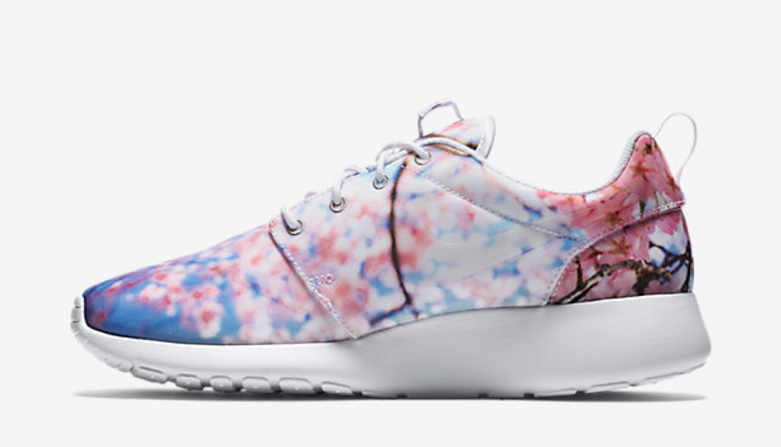 wmns-nike-roshe-one-cherry-blossom