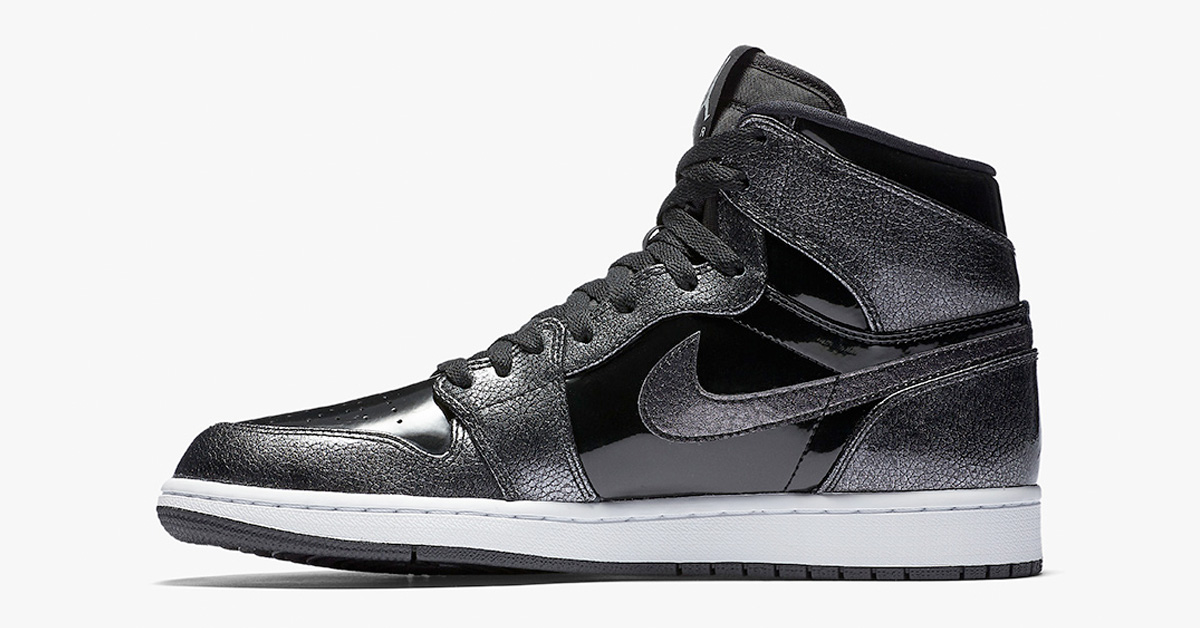 Nike Air Jordan 1 Retro High Black Patent Leather