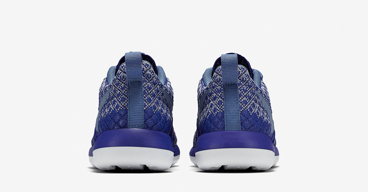 womens-nike-roshe-two-flyknit-365-deep-royal-blue-04