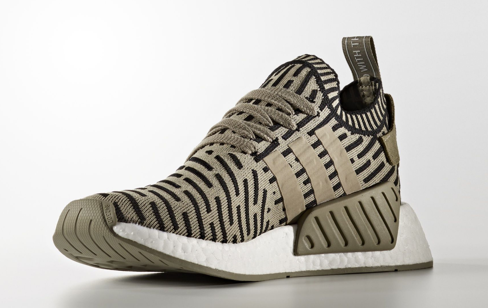 Adidas NMD R2 Primeknit Olive