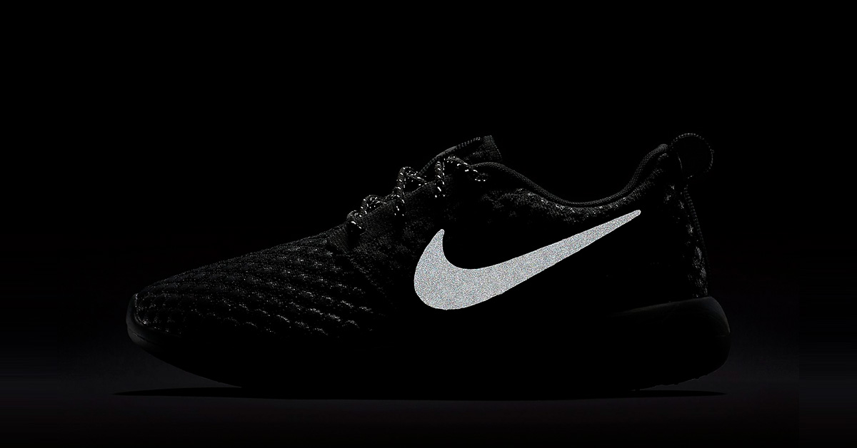 Nike Roshe Two Flyknit 365 Triple Black