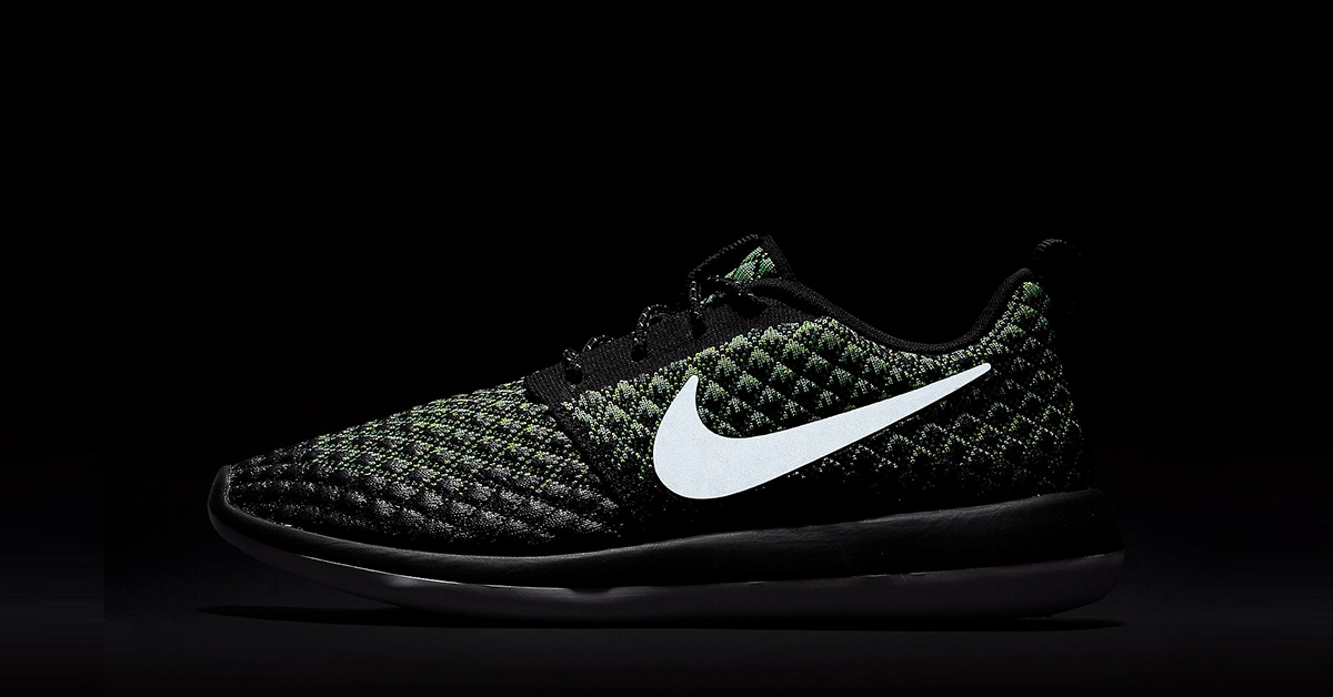 Nike Roshe Two Flyknit 365 Volt Green Glow