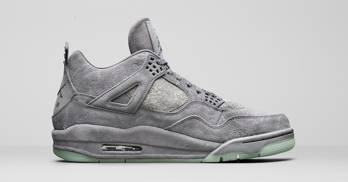 KAWS x Nike Air Jordan 4 Retro