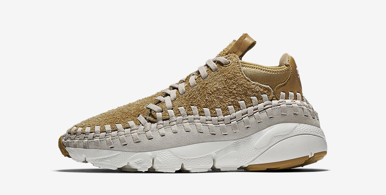 Nike Air Footscape Woven Chukka Flat Gold