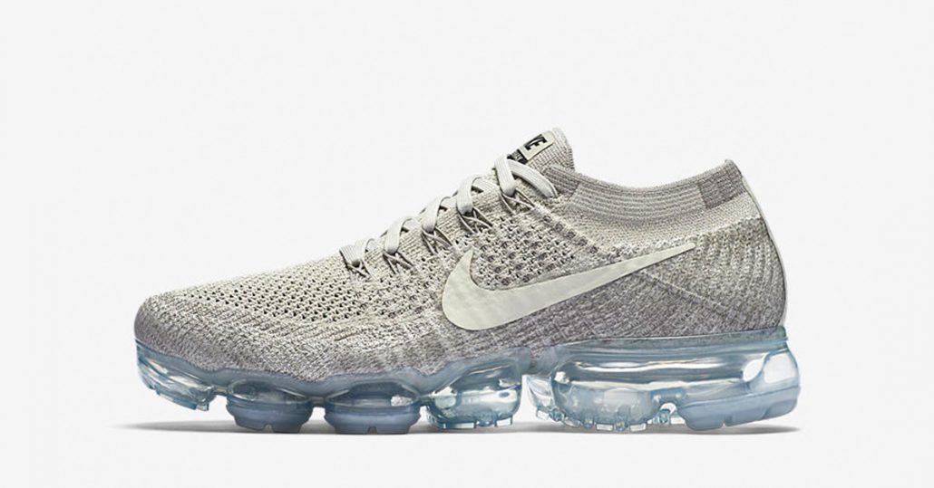 womens grey nike vapormax