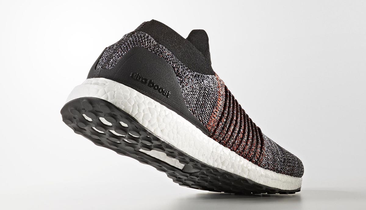 Adidas Ultra Boost Laceless Black Burgundy