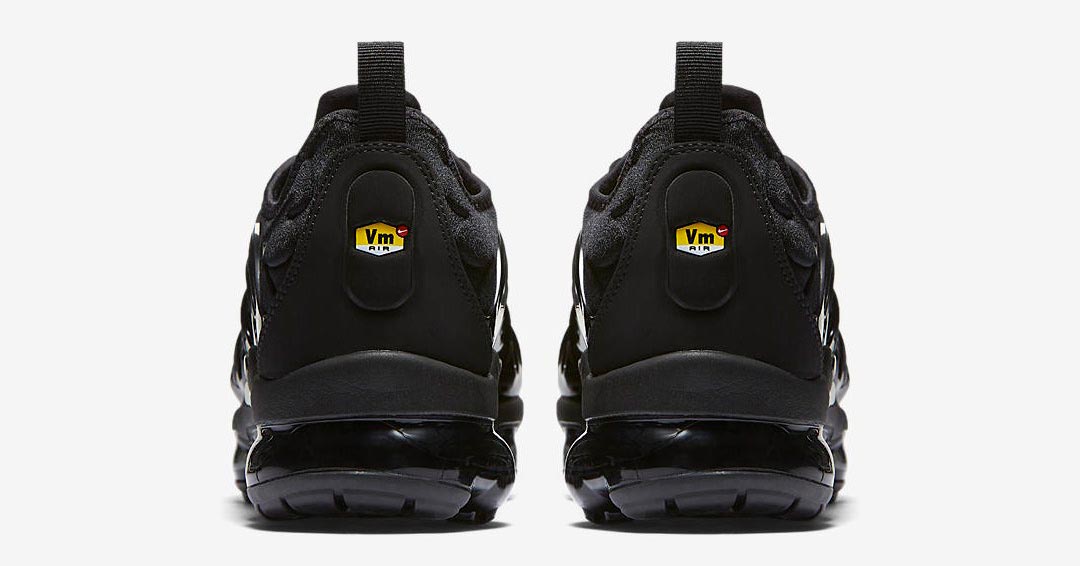 Nike Air VaporMax Plus Triple Black 924453-004