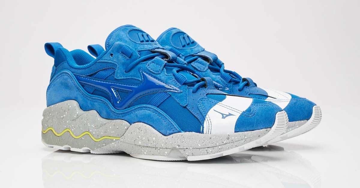 Mita x Mizuno Wave Rider 1 No Border