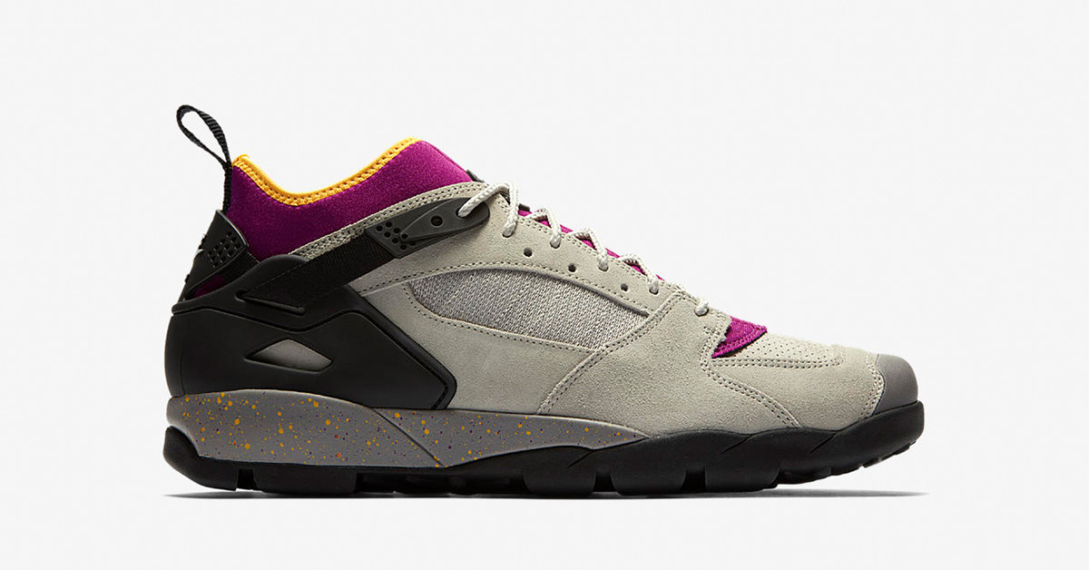 Nike Air Revaderchi Granite Red Plum AR0479-001