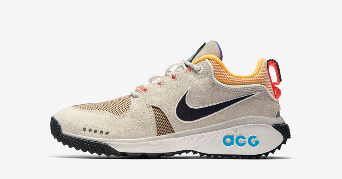 Nike ACG Dog Mountain Summit White Black Laser Orange