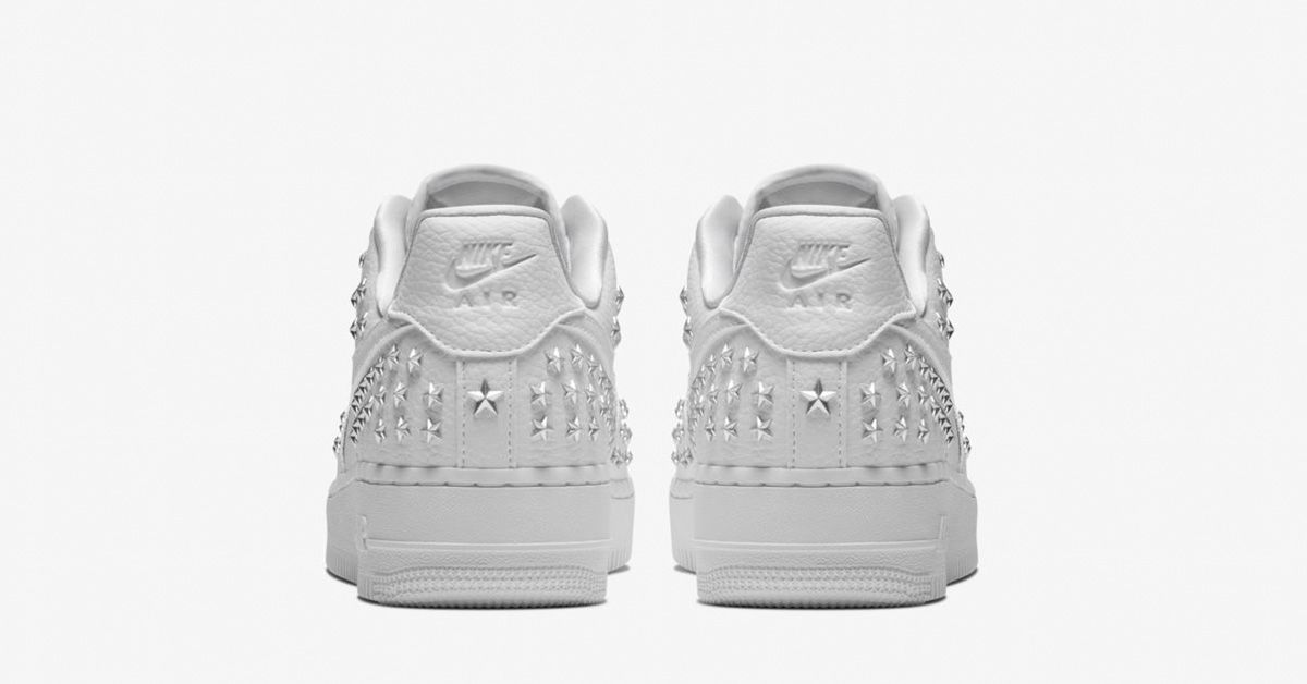 NIke-Air-Force-1-XX-Star-Studded-til-kvinder-Hvide-05