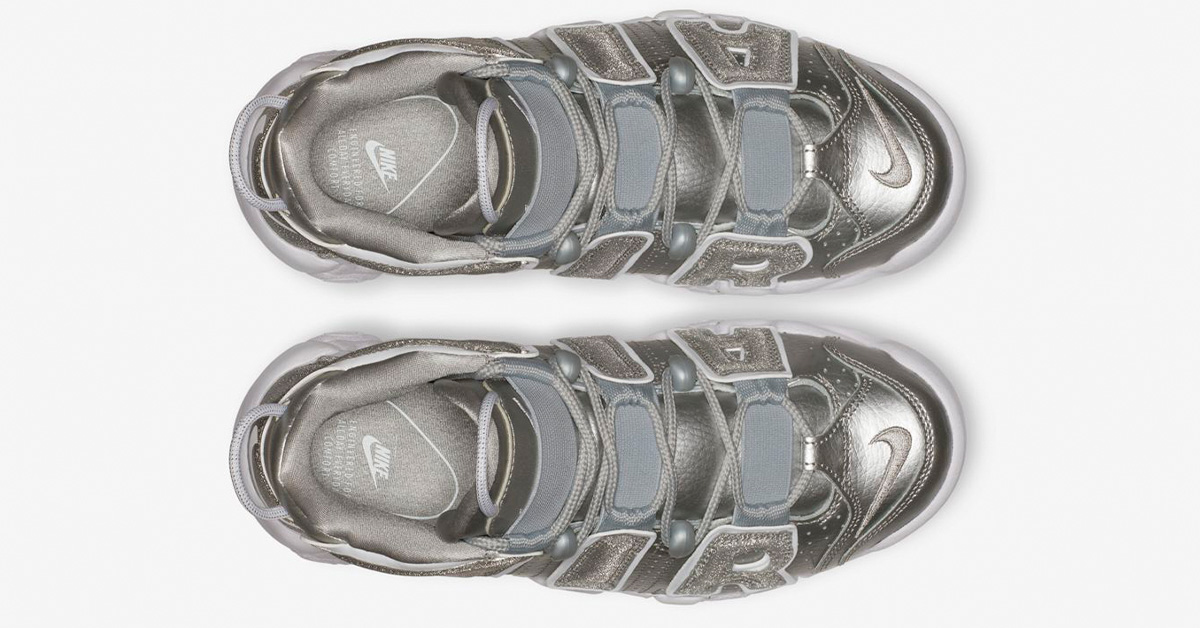 Nike-Air-More-Uptempo-Metallic-Silver-til-kvinder-06