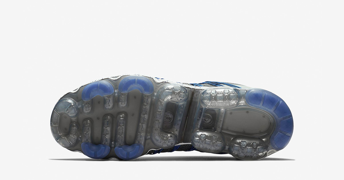 Nike-Air-VaporMax-Run-Utility-Light-Silver-AQ8810-006-04