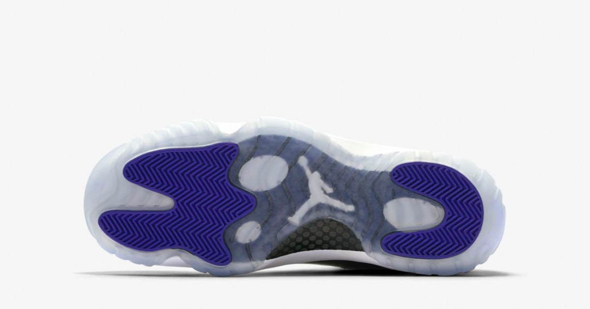 Nike-Air-Jordan-11-Concord-378037-100-04