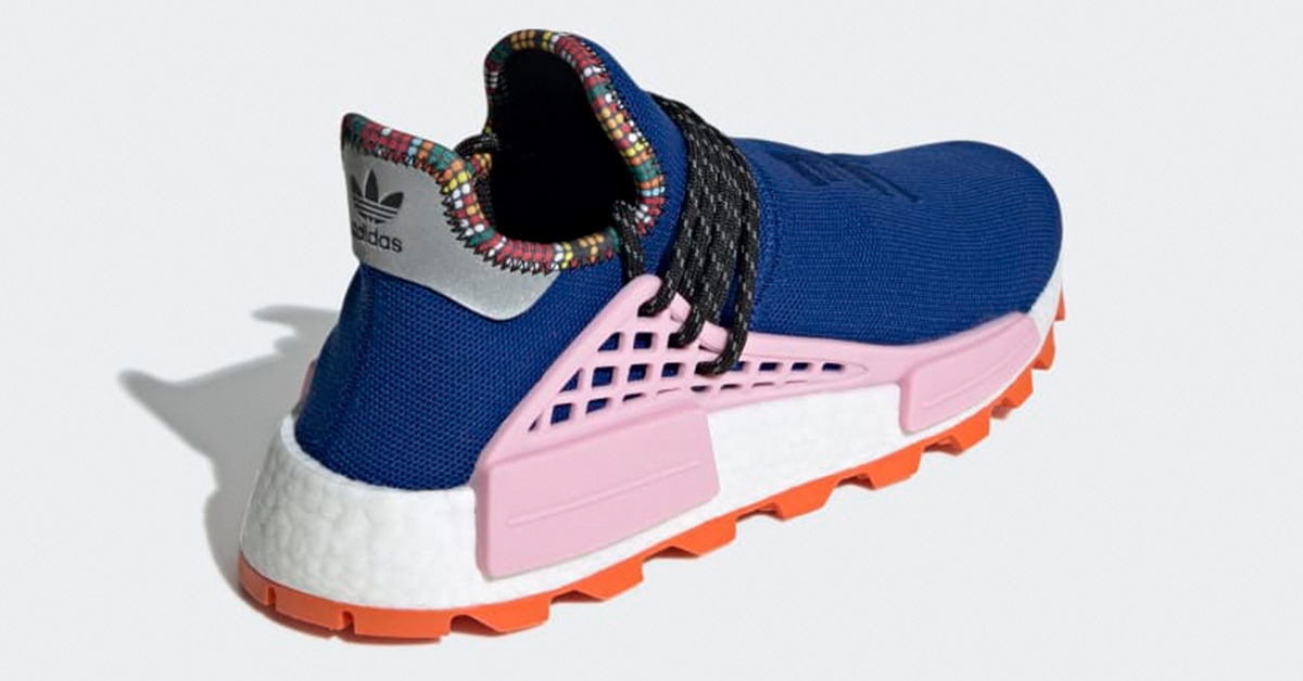 Pharell-Williams-x-Adidas-Solar-Hu-NMD-Blaa-Pink-EE7579-04