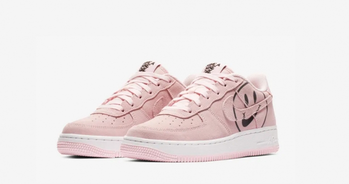 Nike Air Force 1 Low Pink Have a Nike Day GS til Børn