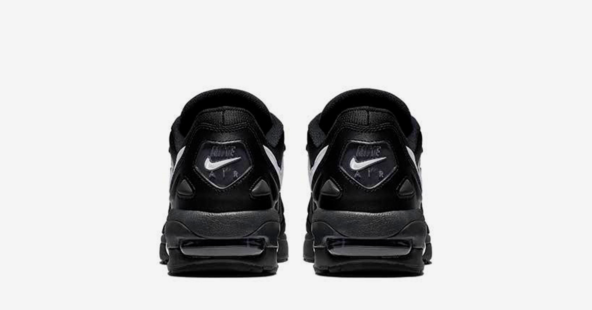 Nike Air Max2 Light Triple Black AO1741-001