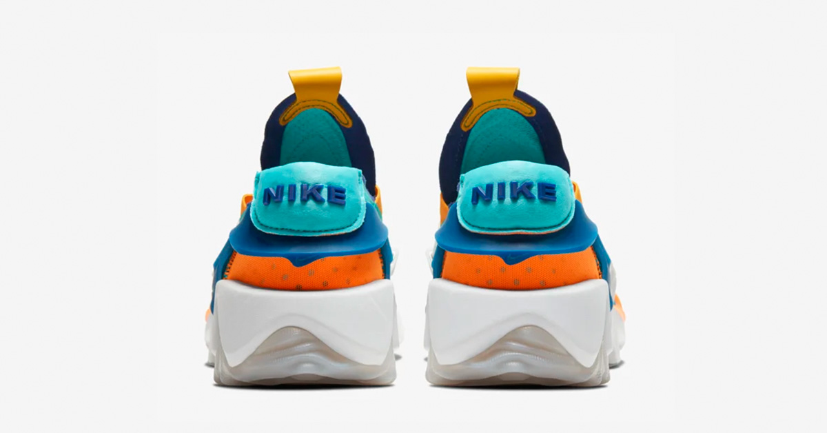 Nike-Adapt-Huarache-Hyper-Jade-06