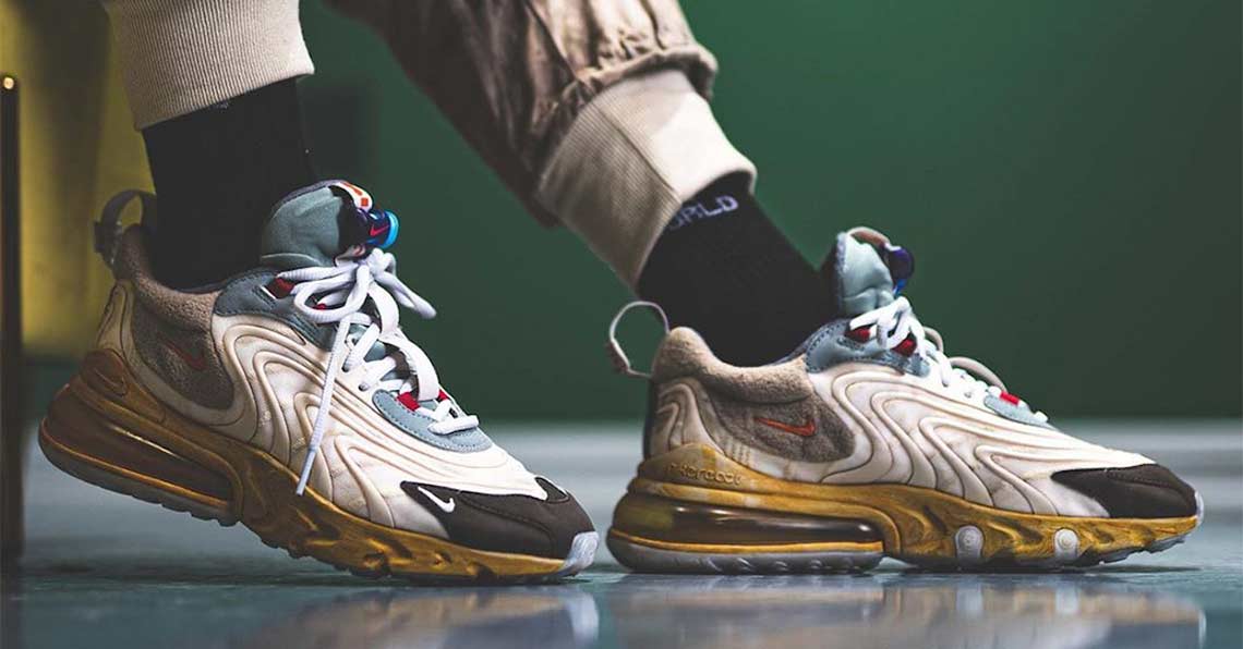 Travis Scott x Nike Air Max 270 React CT2864-200