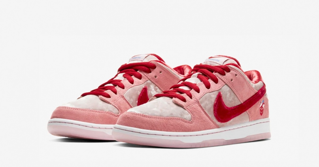 Nike SB Dunk Low Strangelove