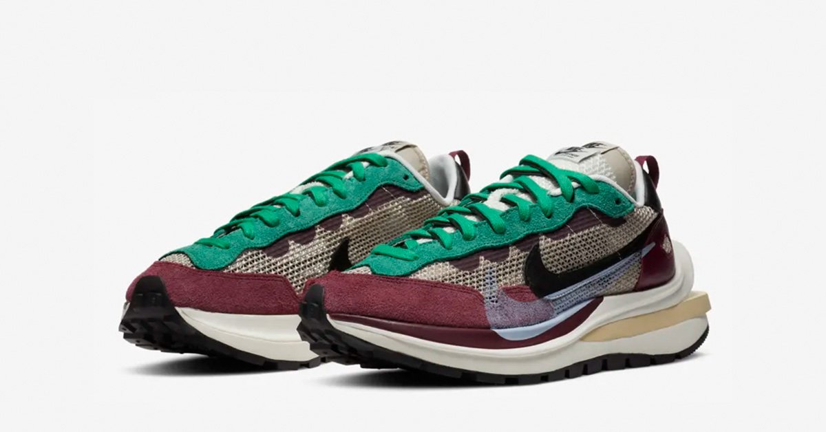 Sacai x Nike Vapor Waffle Villain Red - DD3035-200