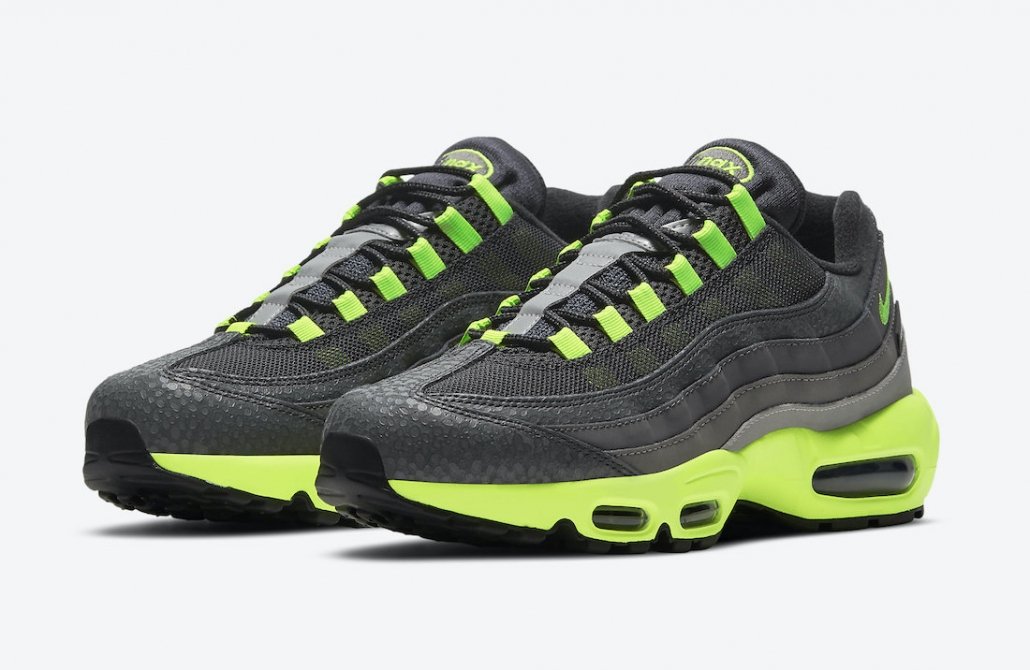 Nike Air Max 95 Kiss My Airs DJ4627-001