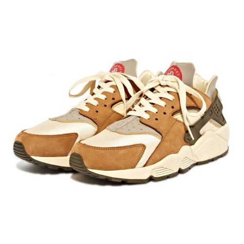 Stüssy x Nike Air Huarache LE Desert Oak