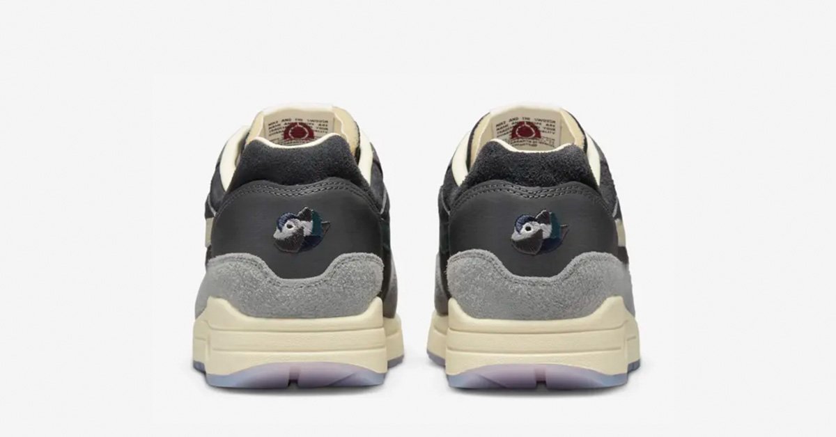 Kasina-x-Nike-Air-Max-1-Graa-DQ8475-001-02