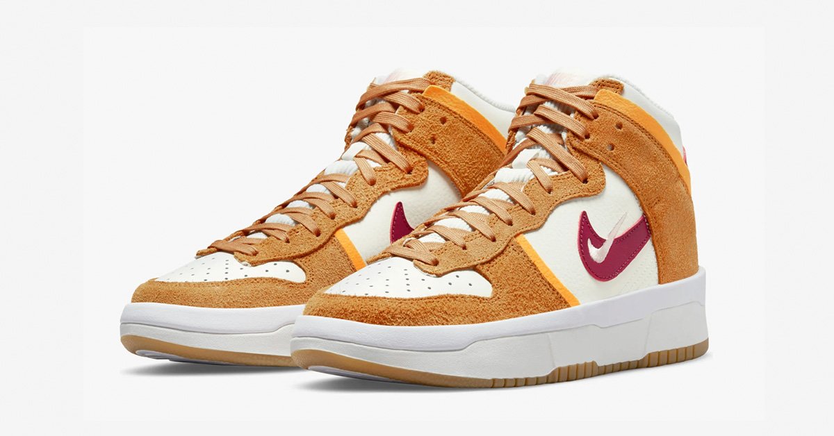 Nike Dunk High Mars Yard DO6722-100