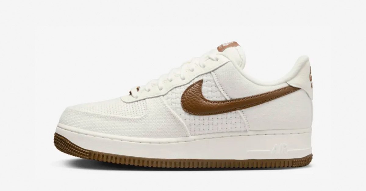 Nike Air Force 1 '07 SNKRS Day DX2666-100